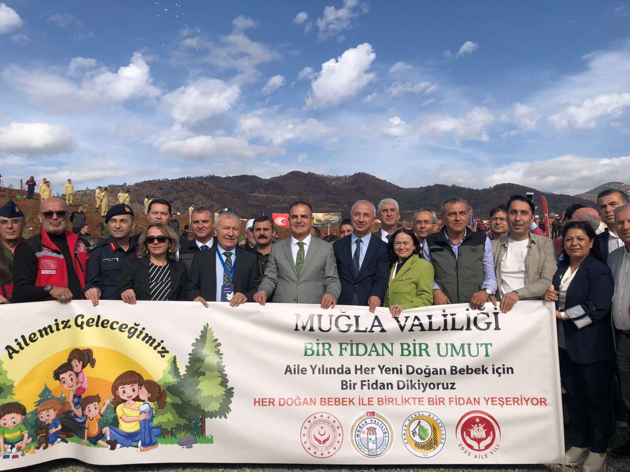 Yeşil Vatan Seferberliği Muğla’dan Başladı: 30 Noktada On Binlerce Fidan Toprakla Buluştu 8